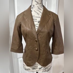 June brown 100% leather button top